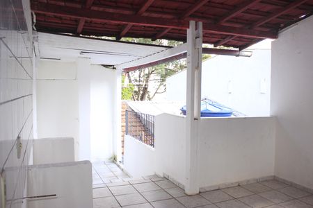 Casa à venda com 172m², 4 quartos e 1 vagaÁrea de Serviço 