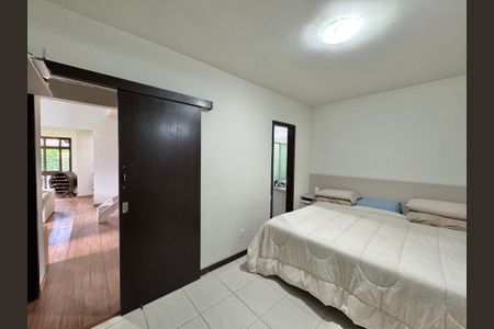 Casa de condomínio para alugar com 140m², 3 quartos e 1 vagaSuíte