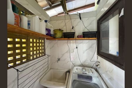 Casa de condomínio para alugar com 140m², 3 quartos e 1 vagaÁrea de Serviço