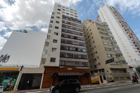 Apartamento para alugar com 54m², 1 quarto e sem vaga Apartamento para alugar com 54m², 1 quarto e sem vagaFachada