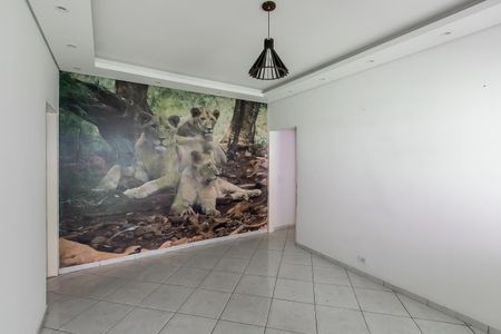 Casa à venda com 290m², 2 quartos e 2 vagasSala