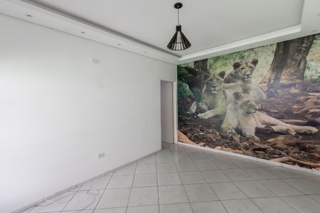 Casa à venda com 290m², 2 quartos e 2 vagasSala