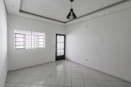 Casa à venda com 290m², 2 quartos e 2 vagasSala