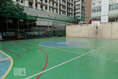 Apartamento à venda com 55m², 2 quartos e sem vaga Apartamento à venda com 55m², 2 quartos e sem vagaQuadra Esportiva