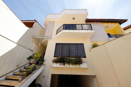 Casa à venda com 320m², 4 quartos e 7 vagasÁrea Externa