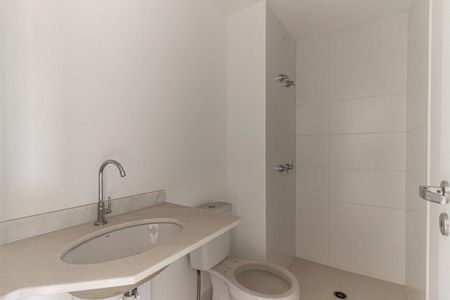 Studio à venda com 28m², 1 quarto e sem vaga Studio à venda com 28m², 1 quarto e sem vagaBanheiro