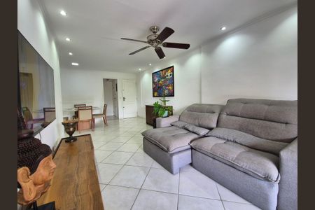 Apartamento à venda com 119m², 3 quartos e 2 vagas Apartamento à venda com 119m², 3 quartos e 2 vagasSala