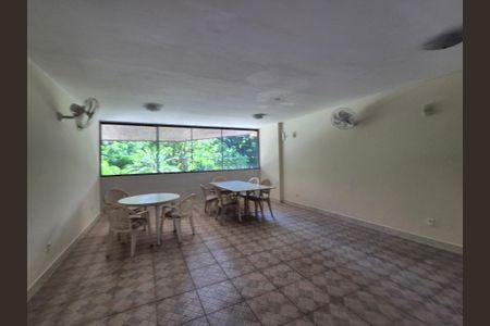 Apartamento à venda com 119m², 3 quartos e 2 vagas Apartamento à venda com 119m², 3 quartos e 2 vagasÁrea comum