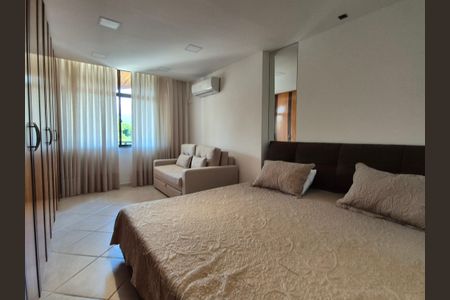 Apartamento à venda com 119m², 3 quartos e 2 vagas Apartamento à venda com 119m², 3 quartos e 2 vagasSuite 1