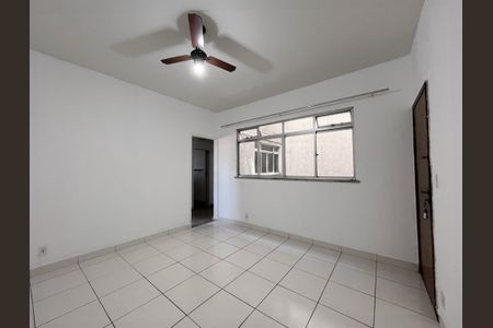 Apartamento à venda com 55m², 1 quarto e 1 vaga Apartamento à venda com 55m², 1 quarto e 1 vagaSala