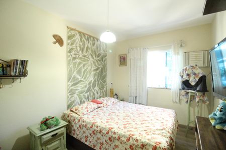 Casa à venda com 119m², 2 quartos e 1 vagaSuíte 