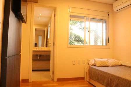 Apartamento para alugar com 135m², 3 quartos e 3 vagasSuíte 1