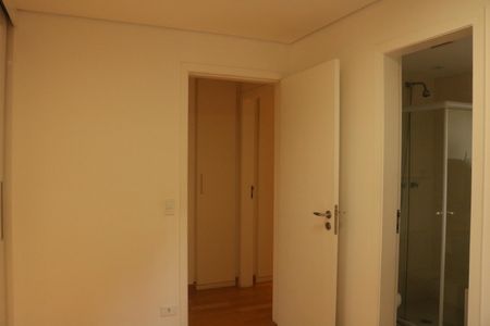 Apartamento para alugar com 135m², 3 quartos e 3 vagasSuíte 2