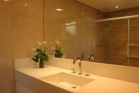 Apartamento para alugar com 135m², 3 quartos e 3 vagasBanheiro da Suíte 3