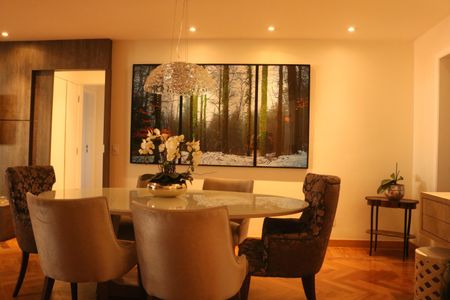 Apartamento para alugar com 135m², 3 quartos e 3 vagasSala