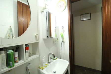 Casa à venda com 113m², 3 quartos e 1 vagaBanheiro social