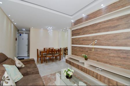 Apartamento para alugar com 77m², 3 quartos e 2 vagasSala