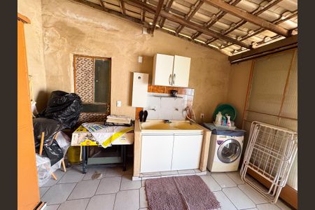 Apartamento à venda com 120m², 2 quartos e 1 vagaÁrea de Serviço