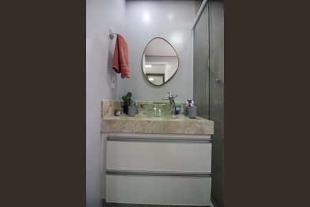 Apartamento à venda com 80m², 3 quartos e 2 vagasBanheiro da Suíte