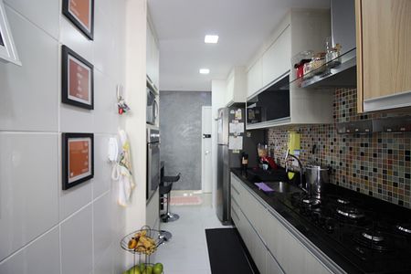 Apartamento à venda com 80m², 3 quartos e 2 vagasCozinha e Área de Serviço