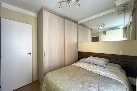 Apartamento à venda com 64m², 2 quartos e 1 vagaQuarto 2