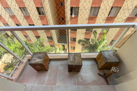 Apartamento à venda com 64m², 2 quartos e 1 vagaSacada