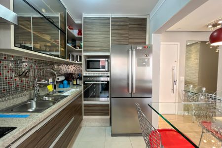 Apartamento à venda com 64m², 2 quartos e 1 vagaCozinha