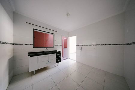Cozinha de casa de condomínio para alugar com 3 quartos, 72m² em Vila Granada, São Paulo
