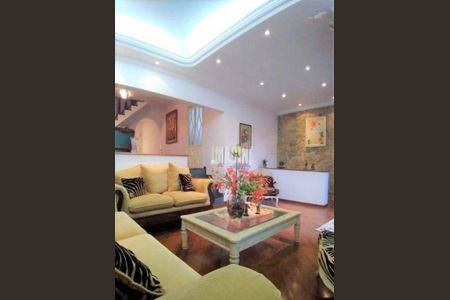 Casa à venda com 300m², 4 quartos e 4 vagas