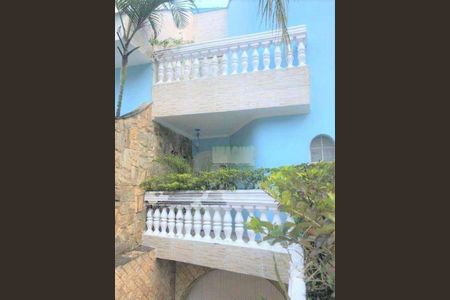 Casa à venda com 300m², 4 quartos e 4 vagas