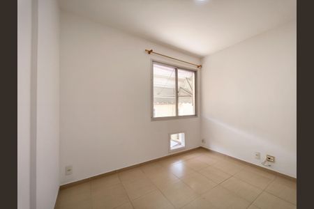 Apartamento à venda com 80m², 2 quartos e 1 vagaSuíte