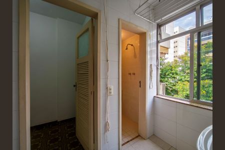 Apartamento à venda com 80m², 2 quartos e 1 vagaÁrea de Serviço