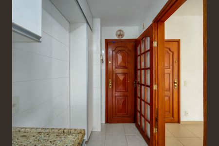 Apartamento à venda com 80m², 2 quartos e 1 vagaCozinha