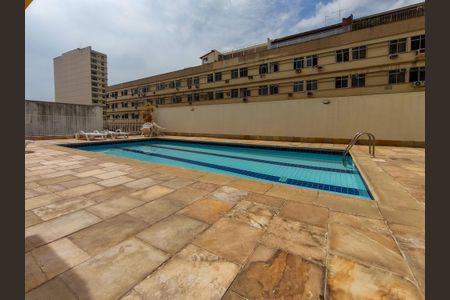 Apartamento à venda com 80m², 2 quartos e 1 vagaÁrea comum - Piscina