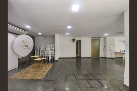 Apartamento à venda com 80m², 2 quartos e 1 vagaÁrea comum - Salão de festas