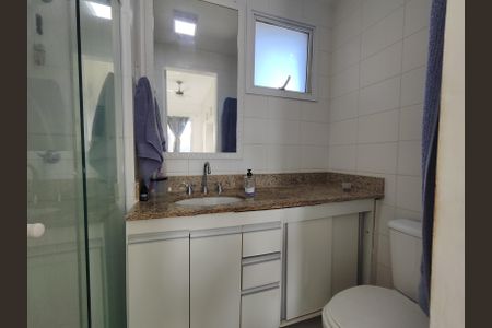 Apartamento à venda com 75m², 2 quartos e 2 vagasBanheiro da Suíte