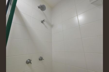 Apartamento à venda com 75m², 2 quartos e 2 vagasBanheiro Social