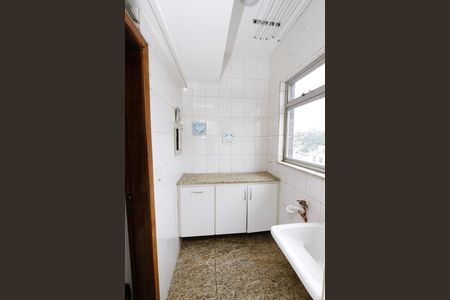 Apartamento para alugar com 135m², 3 quartos e 1 vagaÁrea de Serviço