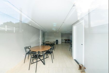 Apartamento para alugar com 135m², 3 quartos e 1 vagaÁrea comum - Salão de festas