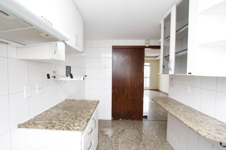 Apartamento para alugar com 135m², 3 quartos e 1 vagaCozinha