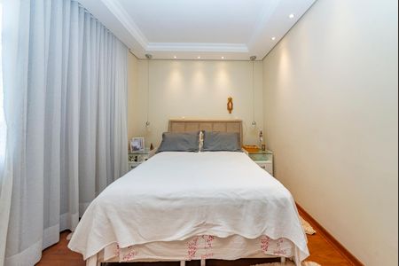 Apartamento para alugar com 135m², 3 quartos e 1 vagaSuíte