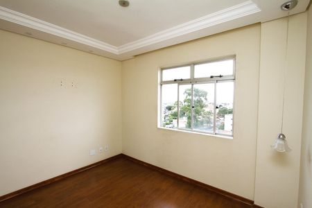 Apartamento para alugar com 135m², 3 quartos e 1 vagaSuíte