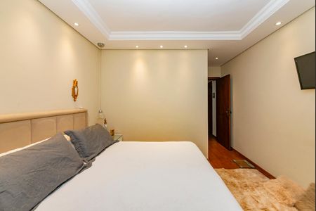 Apartamento para alugar com 135m², 3 quartos e 1 vagaSuíte