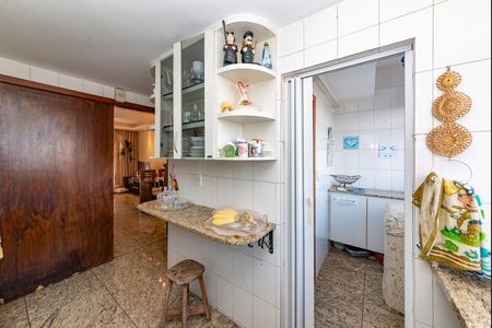Apartamento para alugar com 135m², 3 quartos e 1 vagaCozinha