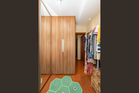 Apartamento para alugar com 135m², 3 quartos e 1 vagaQuarto 1