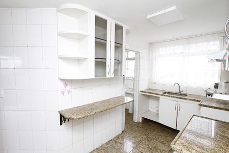 Apartamento para alugar com 135m², 3 quartos e 1 vagaCozinha