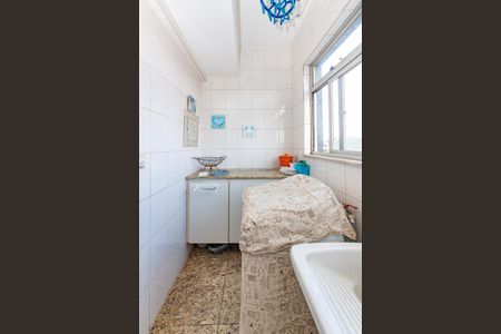 Apartamento para alugar com 135m², 3 quartos e 1 vagaÁrea de Serviço