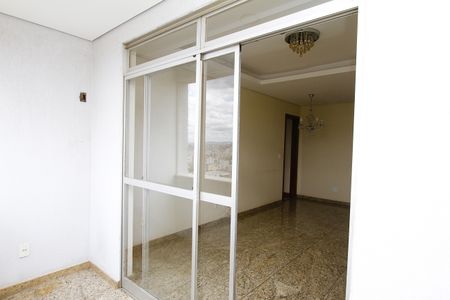 Varanda da Sala de apartamento para alugar com 3 quartos, 135m² em Jardim America, Belo Horizonte