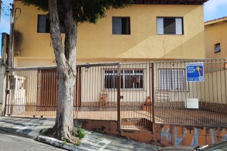 Casa à venda com 110m², 3 quartos e 1 vagaFachada + Placa