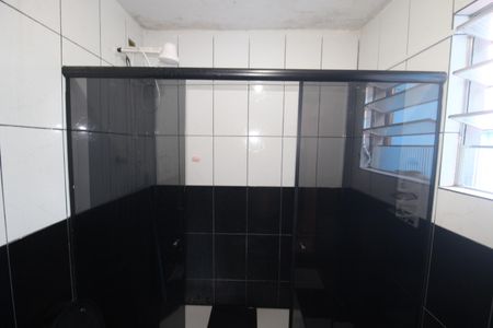 Casa à venda com 110m², 3 quartos e 1 vagaBanheiro